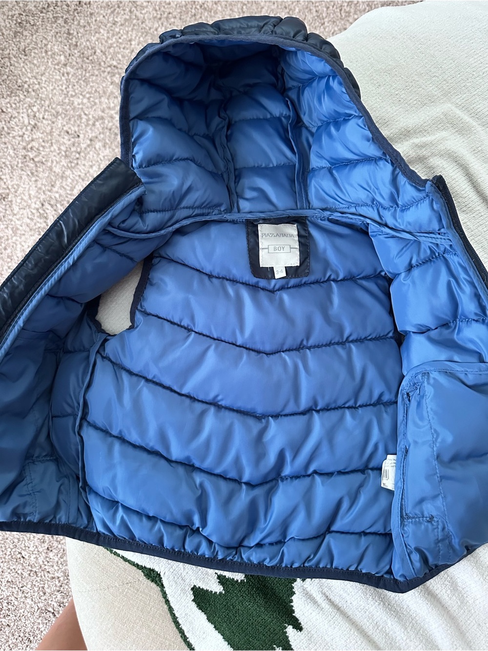 Hooded Vest for Kids - Picture 2 of 2